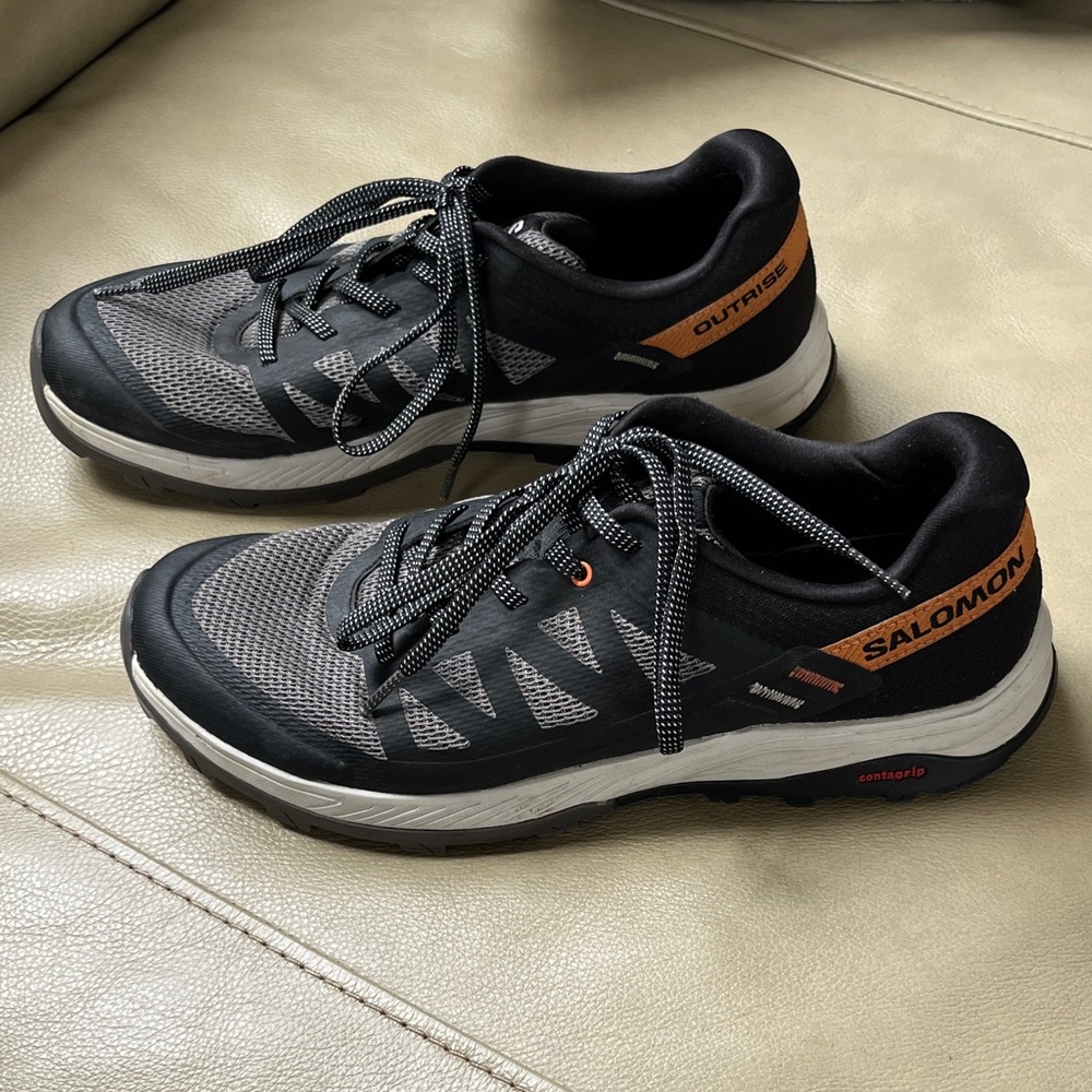 Salomon Women’s size 9 Black and Gray Athletic Shoes